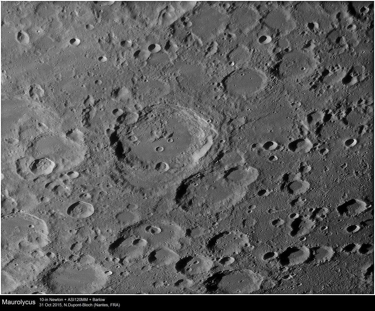 moon-16e44s-maurolycus
