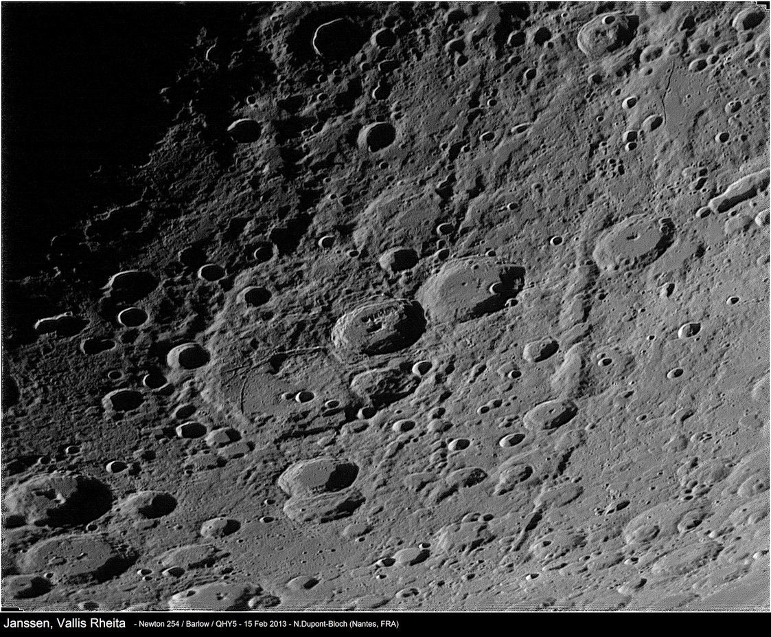 moon-43e41s-janssen-vallis-rheita